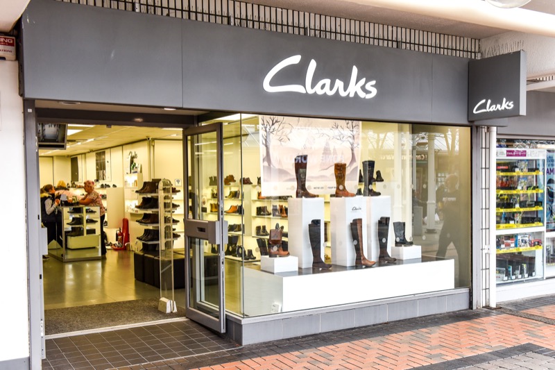 clarks shoes shop near me